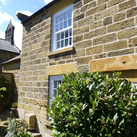1 Church Cottages بيت للعطل سكرابورو