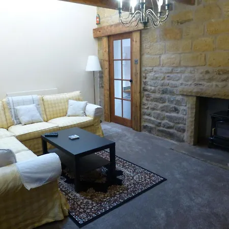 1 Church Cottages بيت للعطل *