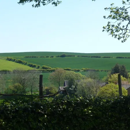 1 Church Cottages *
